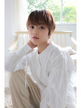 ローレン(Loren) 丸みショート