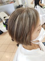 ヘアー＆フェイス ヤマ　ｈａｉｒ＆ｆａｃｅ　Ｙａｍａ&nbsp;カット+全体カラー+メッシュ（アクセントカラー）