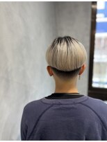 レヴィ 神楽坂(Levi)&nbsp;ショート フェード ブリーチ