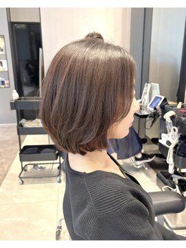 ハルキミナト ジャパン ヨコハマ(HARUKI MINATO japan YOKOHAMA) レイヤーボブ/大人ボブ/レイヤー/赤み消しカラー