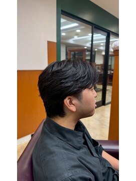 センターパート／ウルフ／レイヤー