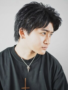 オーシャントーキョー 大阪(OCEAN TOKYO) 韓国ヘアカルマパーマコンマバングセンターパート黒髪ウルフ