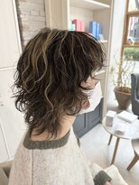 エテバイリリア(ete by LILIA.) ウルフ×スパイラルパーマ