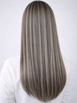 コタ 水戸(COHTA) レイヤーカットミルクティーベージュブリーチなしダブルカラー