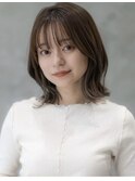 デザインカラーレイヤーカットウェットヘアオリーブベージュ