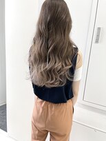 フローラバイシエスタ 池袋(Flora by siesta) ホワイトグラデーション