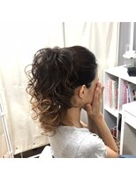 ヘアセット専門店 ナゴミ 渋谷店(nagomi)&nbsp;盛りポニーテール