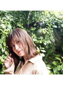 ビコ(bico) 透け感ボブ