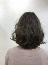 ルアン(Luan) スモーキーグレージュ【横浜/横浜駅】
