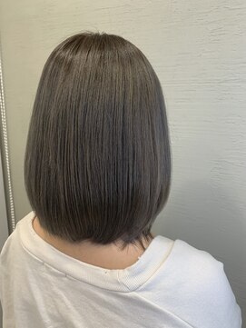 シエル 藤沢店(CIEL) シルバーグレージュボブ