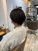 ジーニー(GeeNY) 大人カッコいいショートボブヘアスタイル