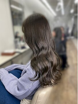 ネウィ 梅田(newi) ◆大人かわいい/エギョモリ/ミルクティーブラウン