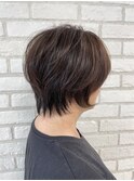 ショートボブ
