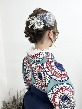 シアー(sheer) 《sheer /氏家》＃三つ編み＃アップスタイル＃卒業式