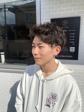 アクストスタイル(axt style) ツイストパーマ