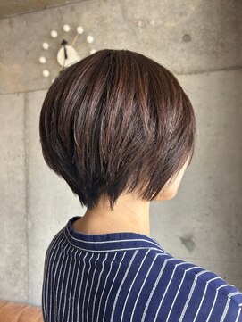 ヘアーアンドメイク ファット(Hair&Make PHAT) 20代30代40代♪大人かわいい小顔ショートボブ☆シースルー前髪