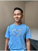 サイドパート スキンフェード