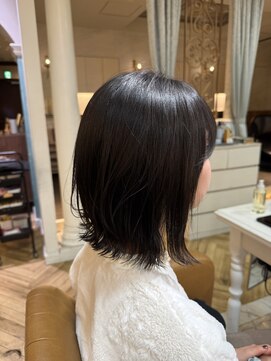 ロンド 銀座(Lond) ウェーブミディアムメルティカラー×ブリーチなしボブ韓国[銀座]