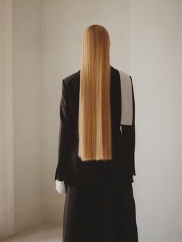 アウン 柏(a un)の写真/【髪質改善】”酸性ストレート”素髪のようにしなやかに。指通りまで愛せる、思い通りの髪を一人ひとりへ。