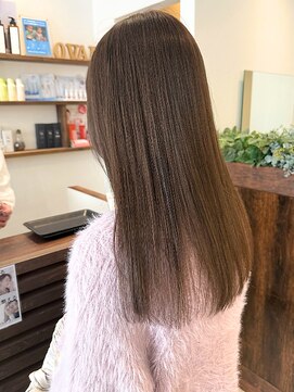 オーバルヘアー(OVAL hair) ナチュラルレストレート/艶髪カラー/髪質改善