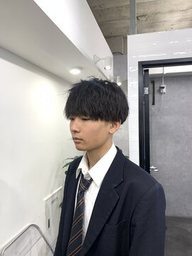 クロムトウキョウ ザ バーバー ネオン 新宿店(CHROM TOKYO the Barber ne/on) ツイストスパイラルパーマ