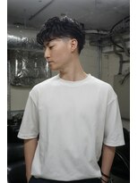 ノラ シブヤ(NORA)&nbsp;メンズショートパーマフリンジカットテーパーフェードピンパーマ