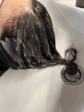 ファルコヘアからの、お薦めプラチナトリートメント。つやつや、さらさら、理想の髪質が叶えられます。