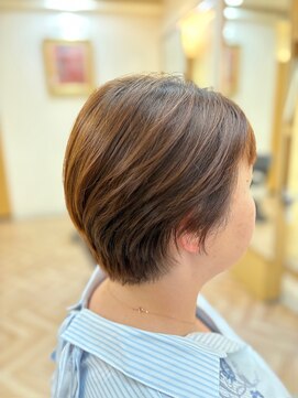 ミノル(MINORU) グラデーションボブ