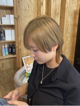 アフターニュース 新潟(afternews) ミニウルフ/ミルクベージュカラー/ブリーチ/ダブルカラー/新潟