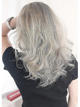 ホワイトパールカラー