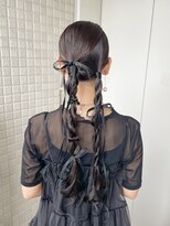 フーバイケンジ(fuu + KENJE)&nbsp;【misa】結婚式ヘア/ツイン編みおろし/リボン