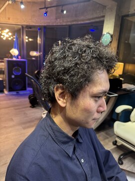 キャラクター(character) メンズハードパーマ