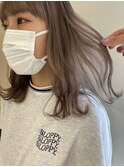 ミルクティーベージュ
