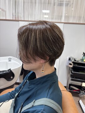 ペーハーセブンヴォーグ(ペーハーセブンVOGUE) 刈り上げショート