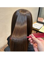 シキオリ(SHIKIORI) 回数を重ねることで、より扱いやすく綺麗な髪へ◎