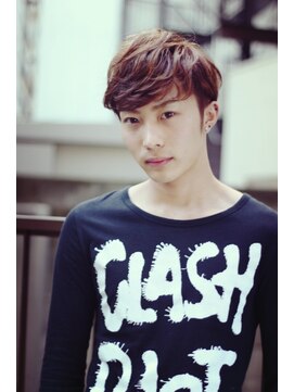 アンフィ ヘアー(Amphi hair) ☆すっきりシルエット×パーマ☆