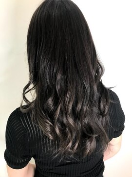 e.m.a プレミアムビューティーサロン 栄駅店(e.m.a PREMIUM BEAUTY SALON) ダークブラウン