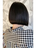 ヘアデザイン ファブロ(hair design FABRO.)&nbsp;－ ワンレンボブ × ストレート －