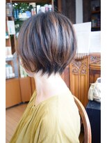 ベル(BELL)&nbsp;前髪長めショートです。【BELL桜新町/用賀】