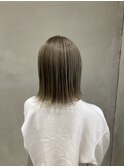 ケアブリーチでツヤツヤ立体感カラー