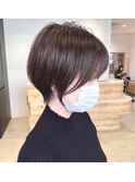 大人可愛い20代30代40代黒髪前下がりひし形小顔ボブ丸みショート