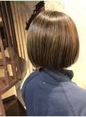 ツルっとミニボブ×ハイライト