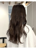 ガーデン オオタカノモリ(garden otakanomori)&nbsp;20代30代40代艶感アッシュグレージュカラー×ロングヘア