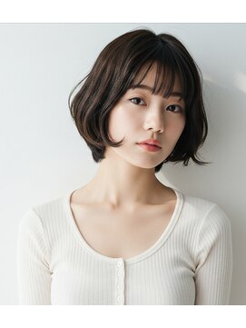 チィ chee- ショートボブ×パーマ