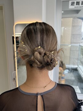 エイム(AiM) タイトヘアセット/アップヘア/ローポニー/結婚式ヘアセット