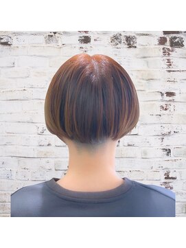 ニキータ(NIKITA) 【可愛い刈り上げ♪】カッコ可愛い女子刈り上げ