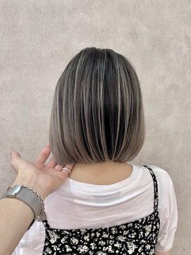カロン 八柱店(CALON by truth) #エアタッチバレイヤージュ #切りっぱなしボブ