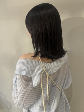 トリア(the tria) 切りっぱなしボブ