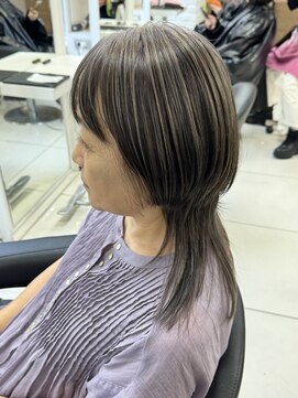 アッシュ 吉祥寺店(Ash) 白髪ぼかし/脱白髪染め/白髪/大人女性/髪型/細めハイライト