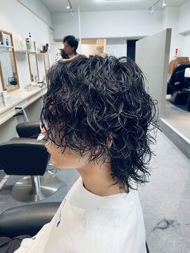 マジック 関目店(magic) センターパートボブウルフスパイラルパーマ